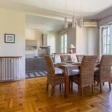 Le Victor Hugo By Interhome Apartamento