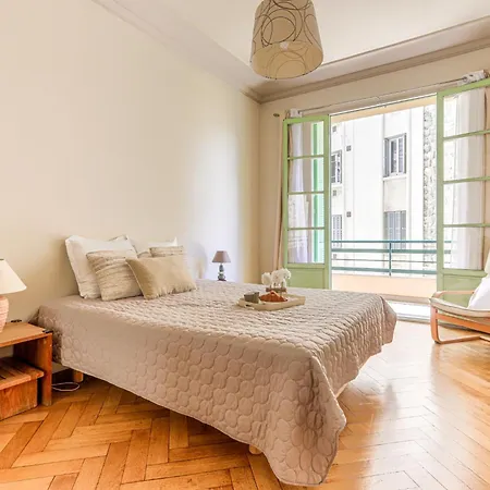 Apartman Le Victor Hugo By Interhome